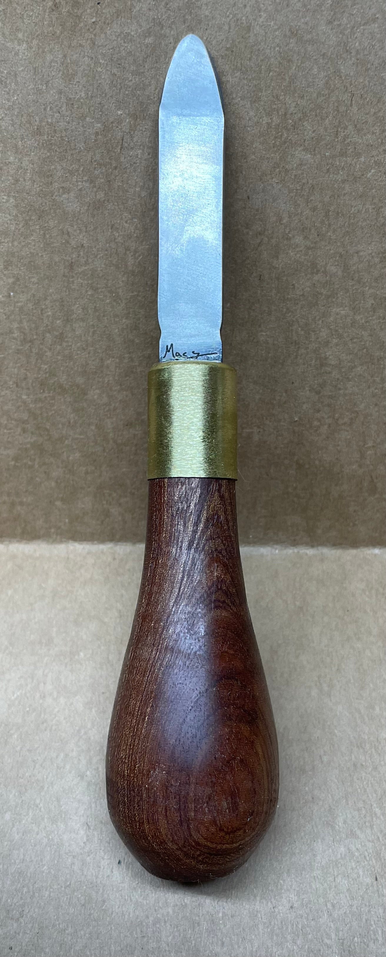 Macy Oyster Knife (Sapele)